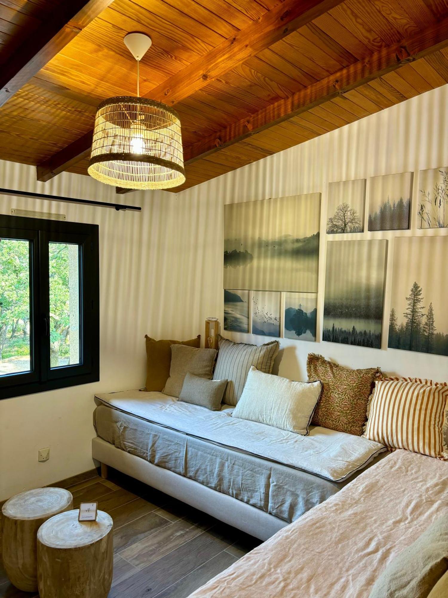 Maison Terre De Lune Mondragon ภายนอก รูปภาพ